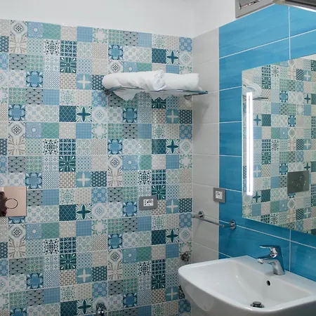 Konukevi Leonardo Scilla