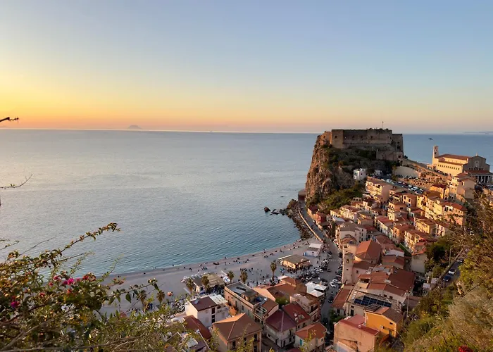 Leonardo 4* Scilla